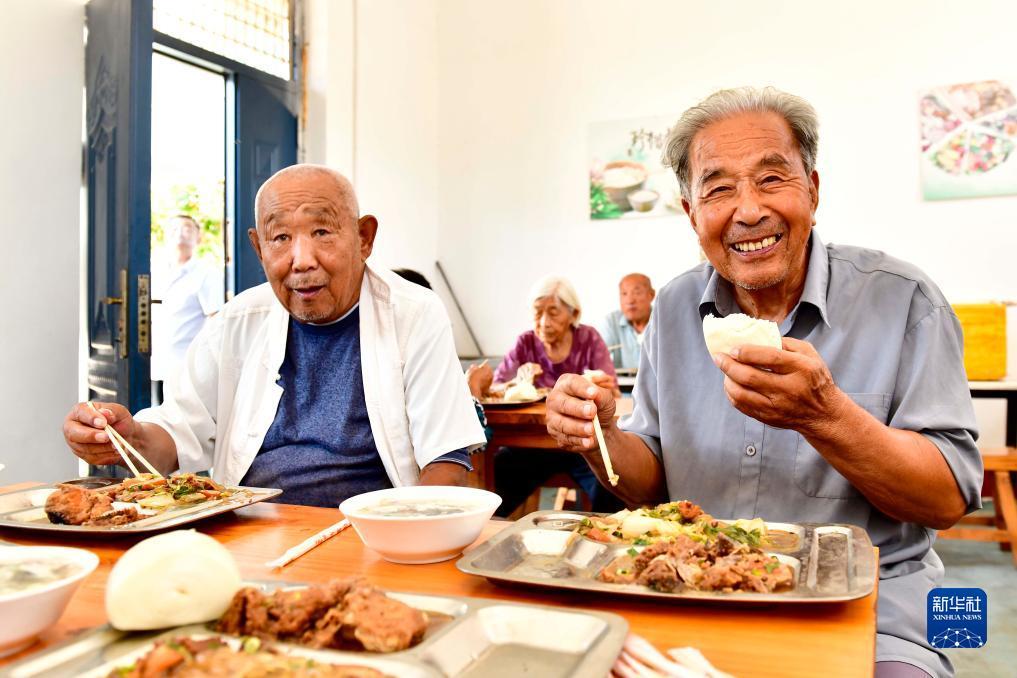 免费炸三张金花游戏下载